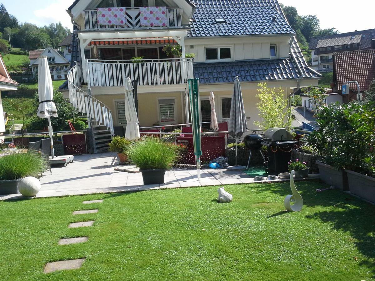 Haus Laetsch Apartment Bad Peterstal-Griesbach Bagian luar foto